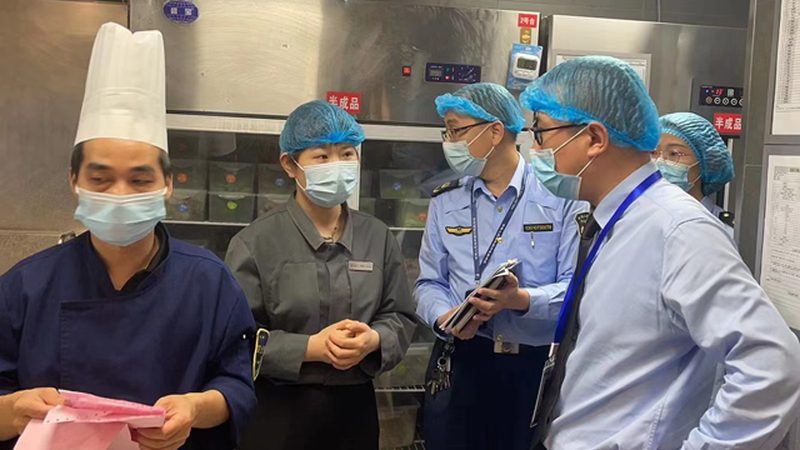 根据市场调查，目前我国预制菜冷链运输价格大致如下：