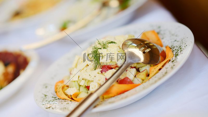 小标题：速冻食品行业现状